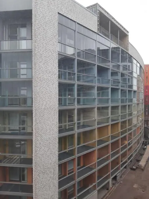 New Studio Ruby Near Helsinki Airport In Kivistoe Vantaa